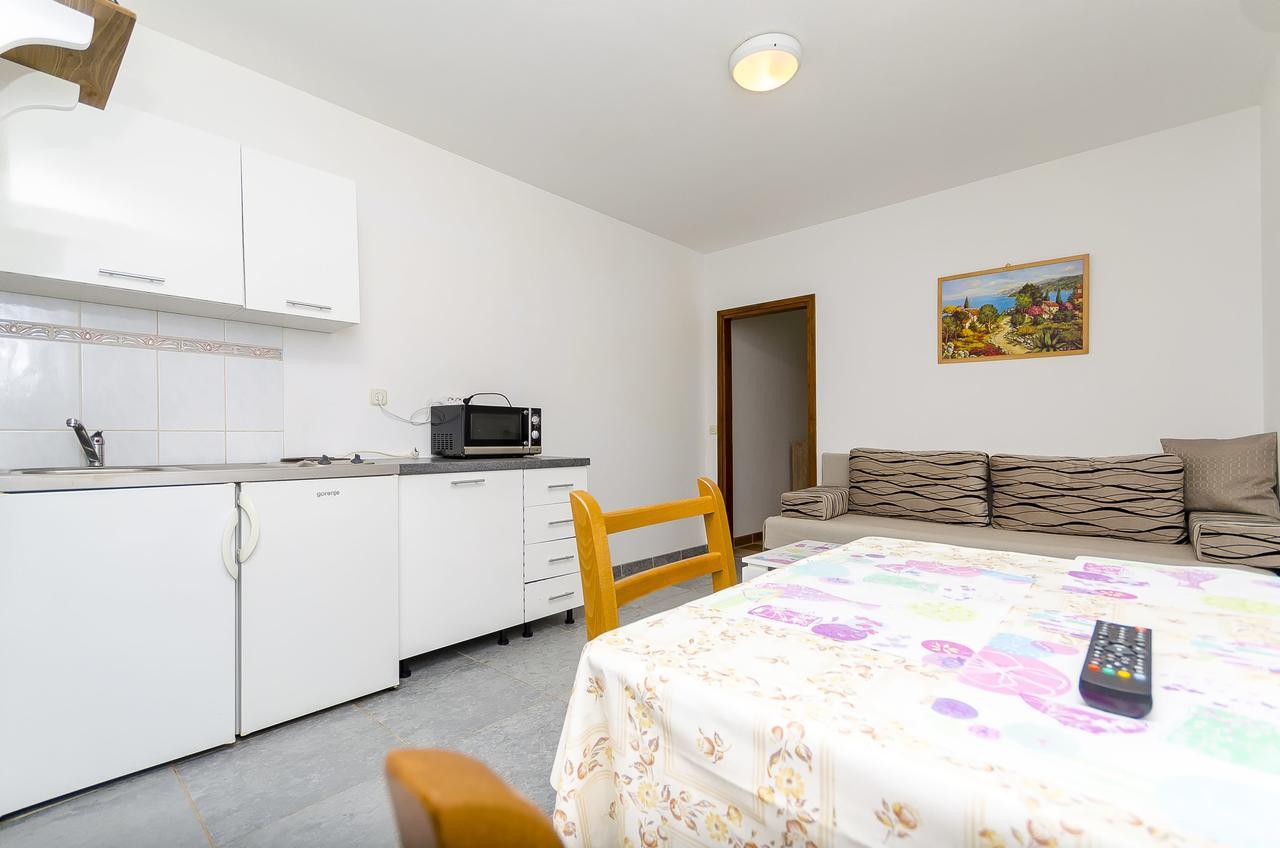 Apartments Mirko I Anda Donji Okrug  Екстер'єр фото